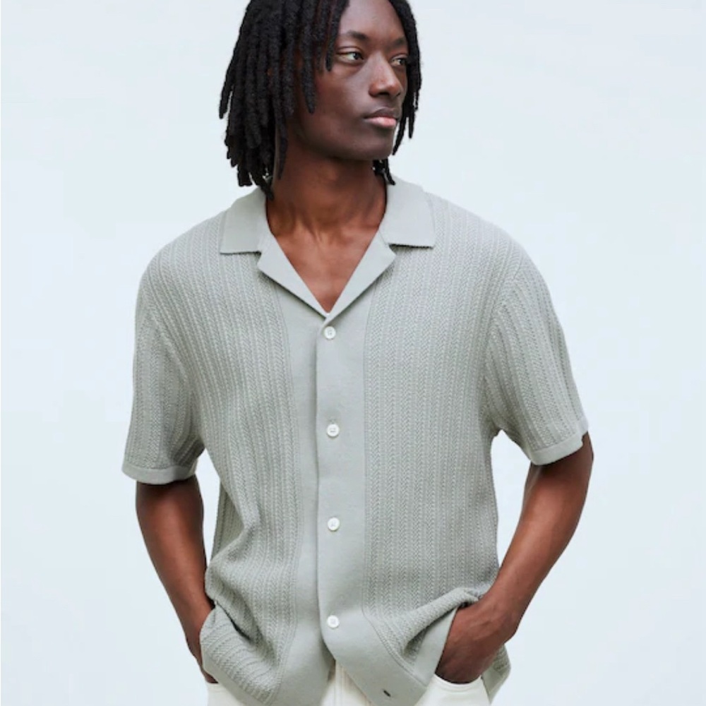 Madewell Men's Sage Green Short Sleeve Shirt